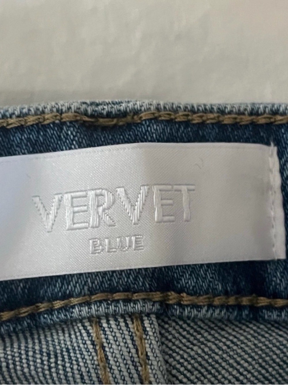 Vervet Blue High Rise Distressed Raw Hem Denim Shorts Size 24 - Picture 4 of 5